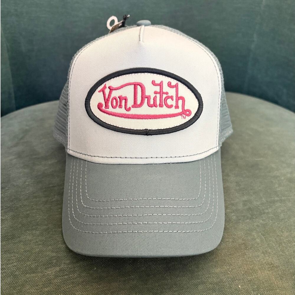 Stylish Von Dutch Trucker Hat - Pale Blue & Pink Logo
